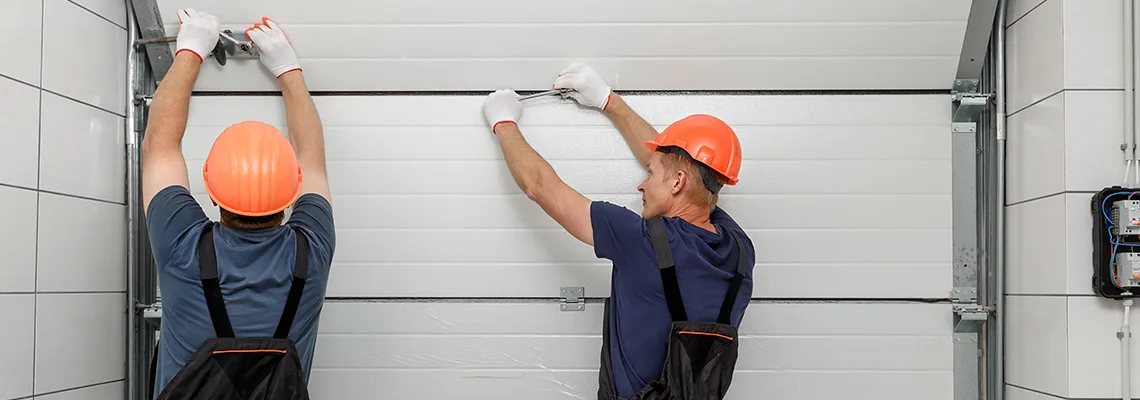 Driveway Garage Door Local Technicians in Rock Island, Illinois