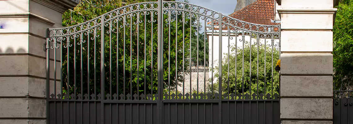 Wooden Swing Gate Repair in Rock Island, IL